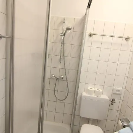 ゲストハウス Kapitaenshaus-lassen-zimmer-robinson-crusoe